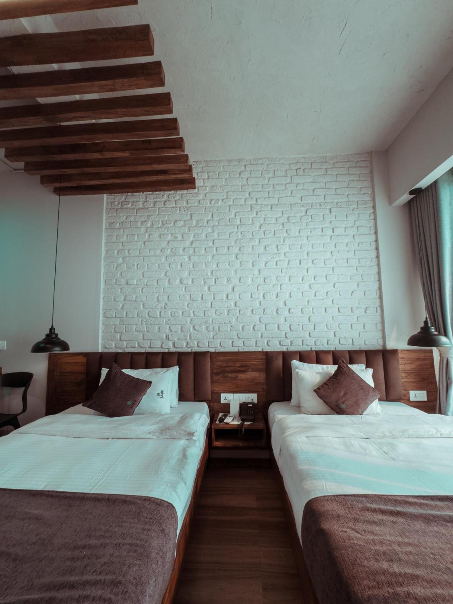 Jade City Hotel Покхара Екстер'єр фото